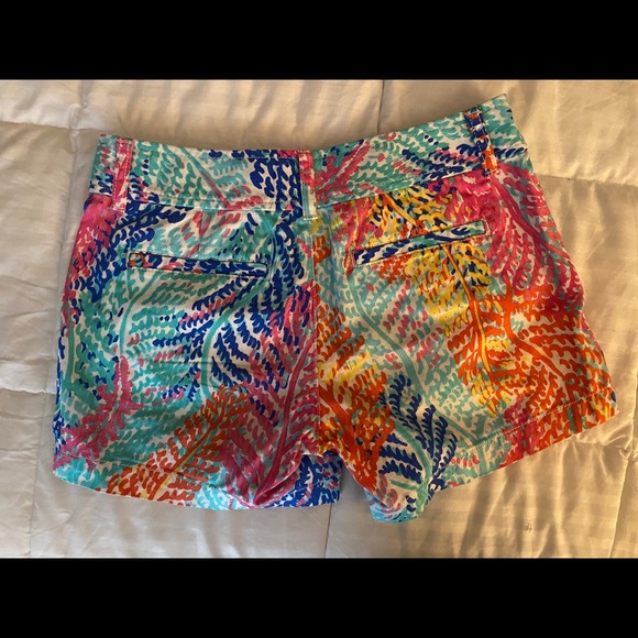Lilly Pulitzer shorts - Picture 4 of 5